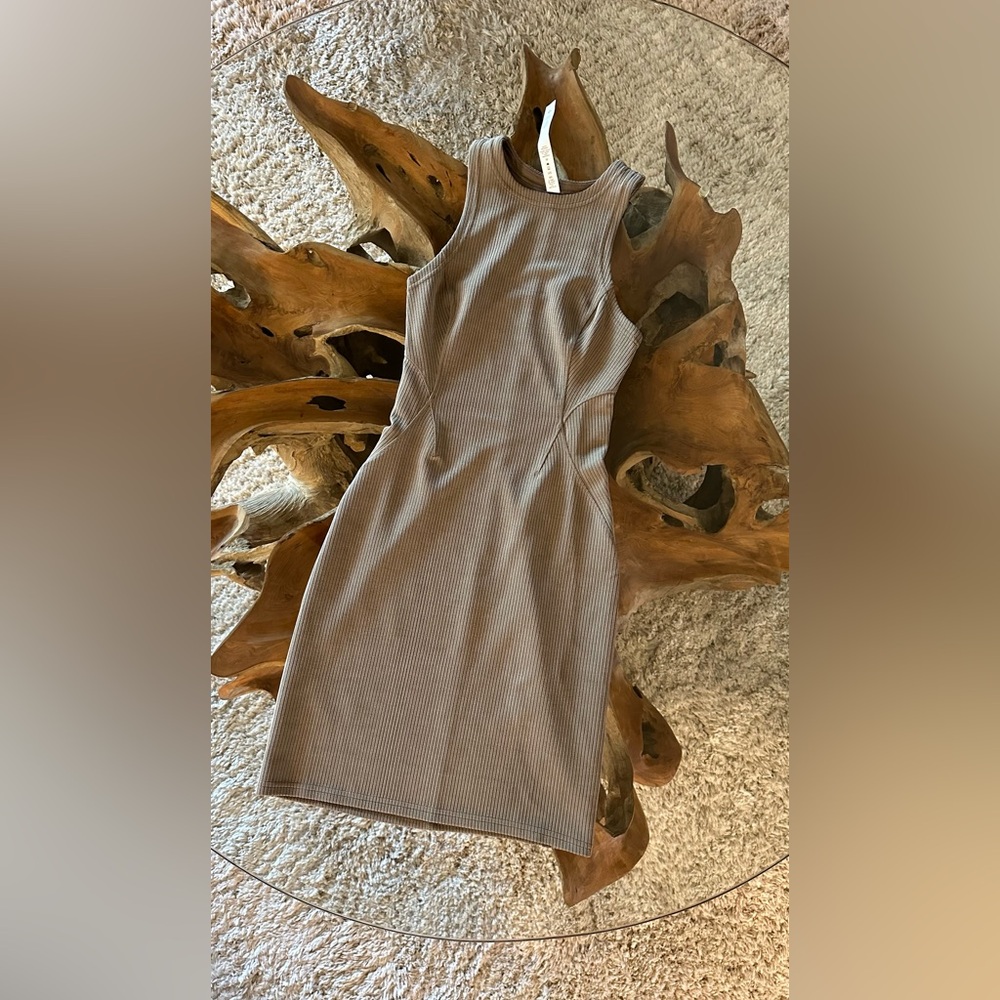 NWOT Lululemon Taupe Soft Stream Dress